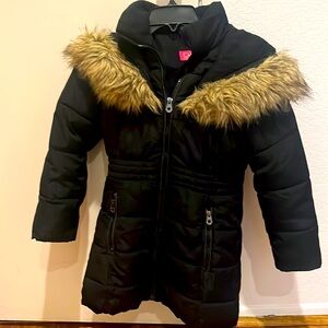 Gently used puffer jacket with fur.